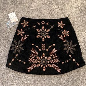 FREE PEOPLE VEVLET MINI SKIRT - NWT